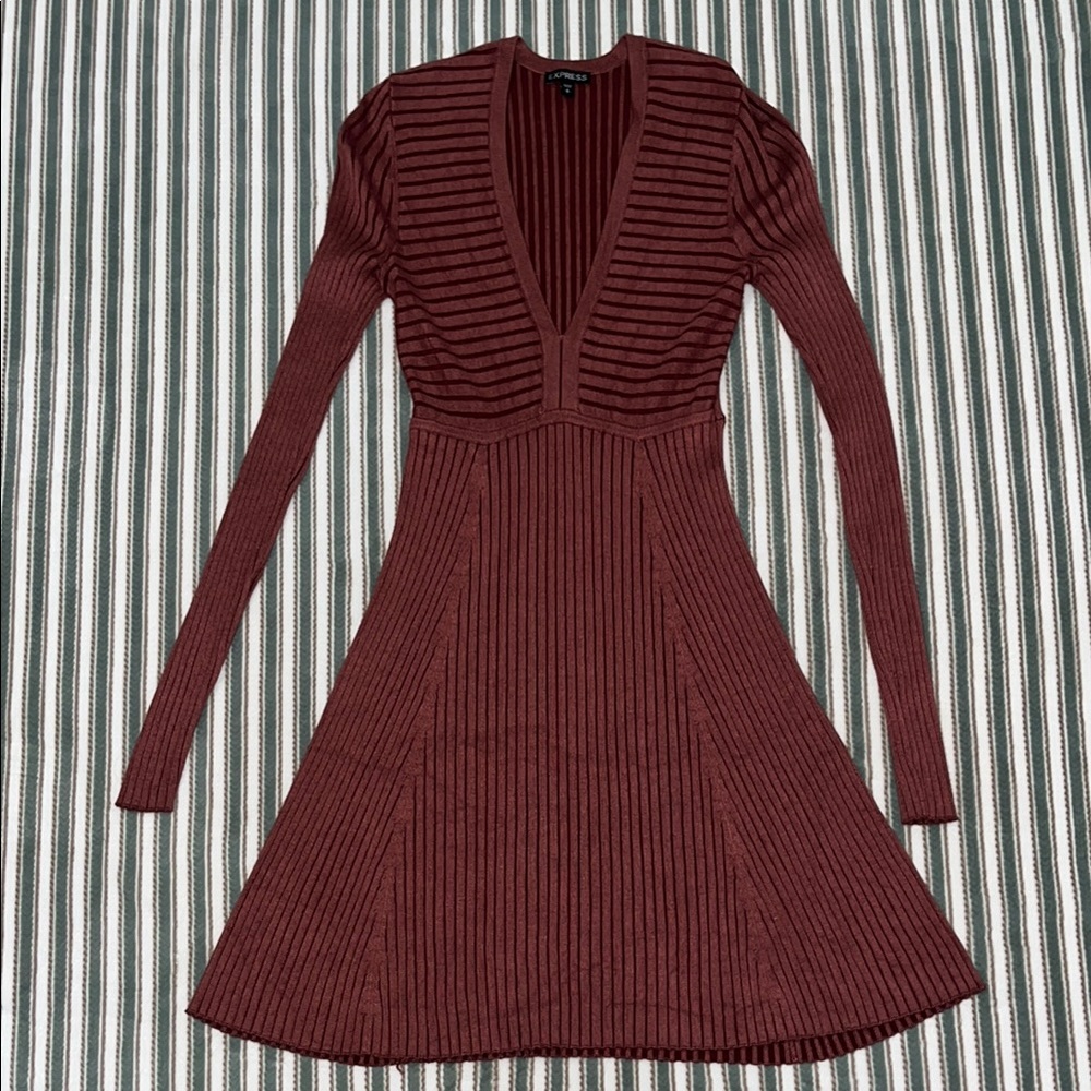 Express Women’s Like New Ribbed Knit VNeck Sweater Dress